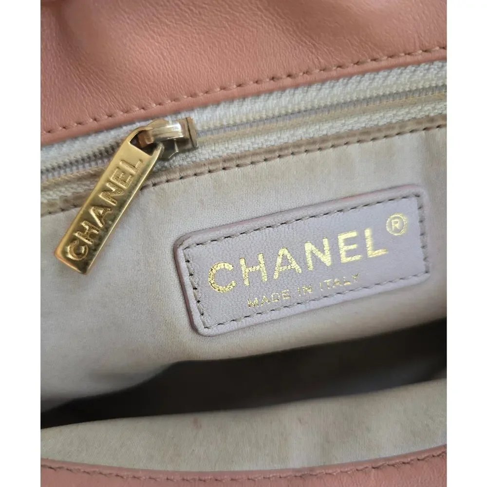 Chanel 31 Rue Cambon Lambskin leather Shoulder bag - Picture 6 of 11
